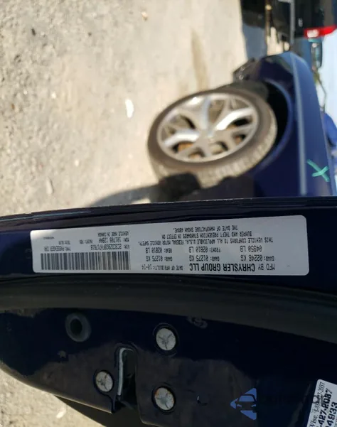 2015 Dodge Challenger Sxt Plus z USA, uszkodzony, nr VIN 2C3CDZBG9FH717618